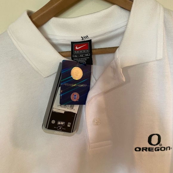 NWT- Nike men’s University of Oregon polo, size xl - Picture 3 of 11